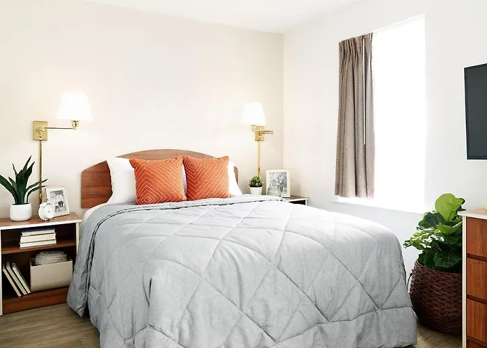 Intown Suites Extended Stay Cincinnati Oh - Colerain